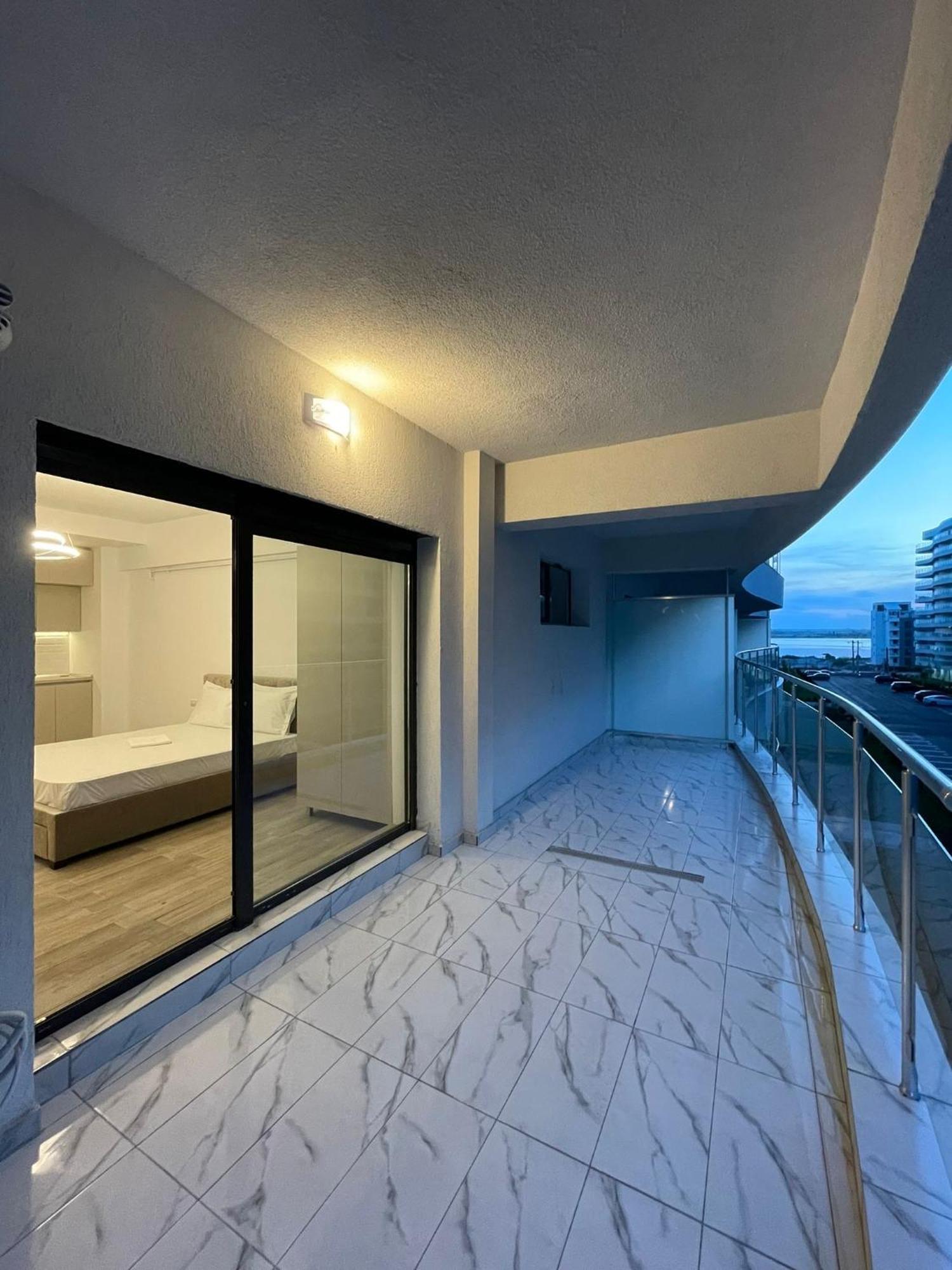Del Mar Vista Appartement Mamaia Buitenkant foto