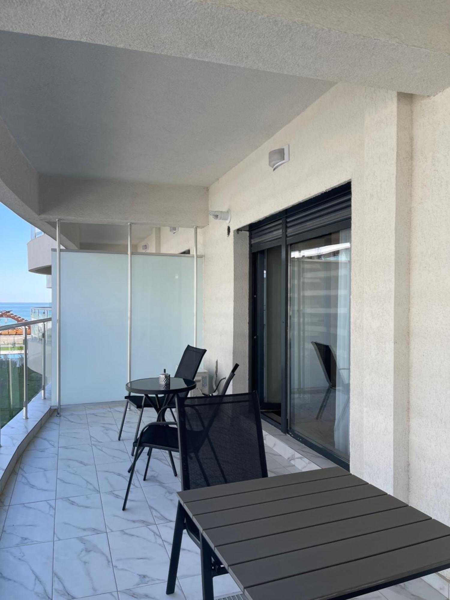 Del Mar Vista Appartement Mamaia Buitenkant foto